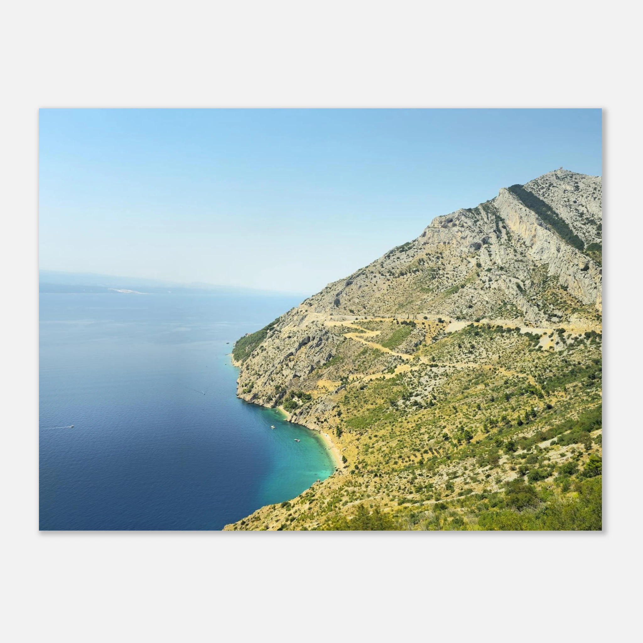 a0f9b659-f37d-4f6e-8be3-7743951a8066